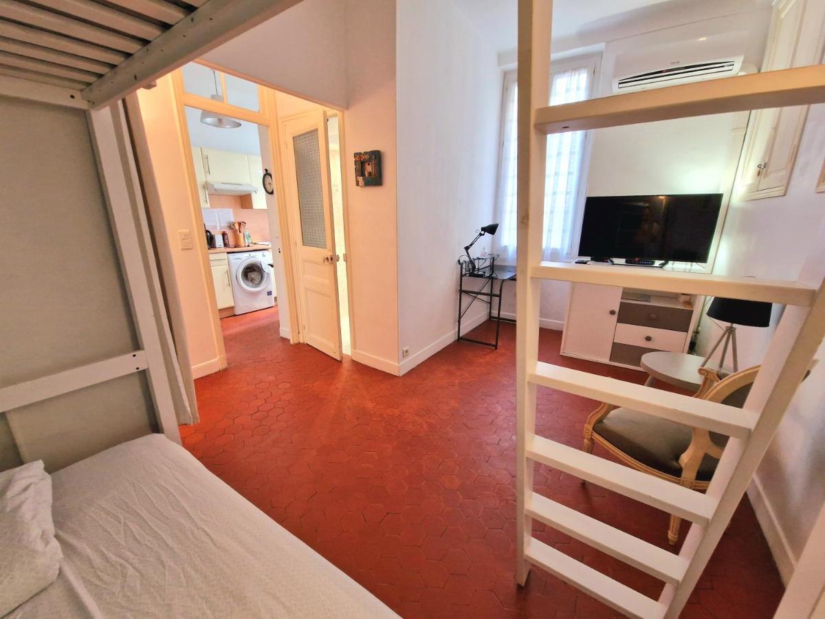 Alma'S Hyper Center Studio Apartment Nice Luaran gambar