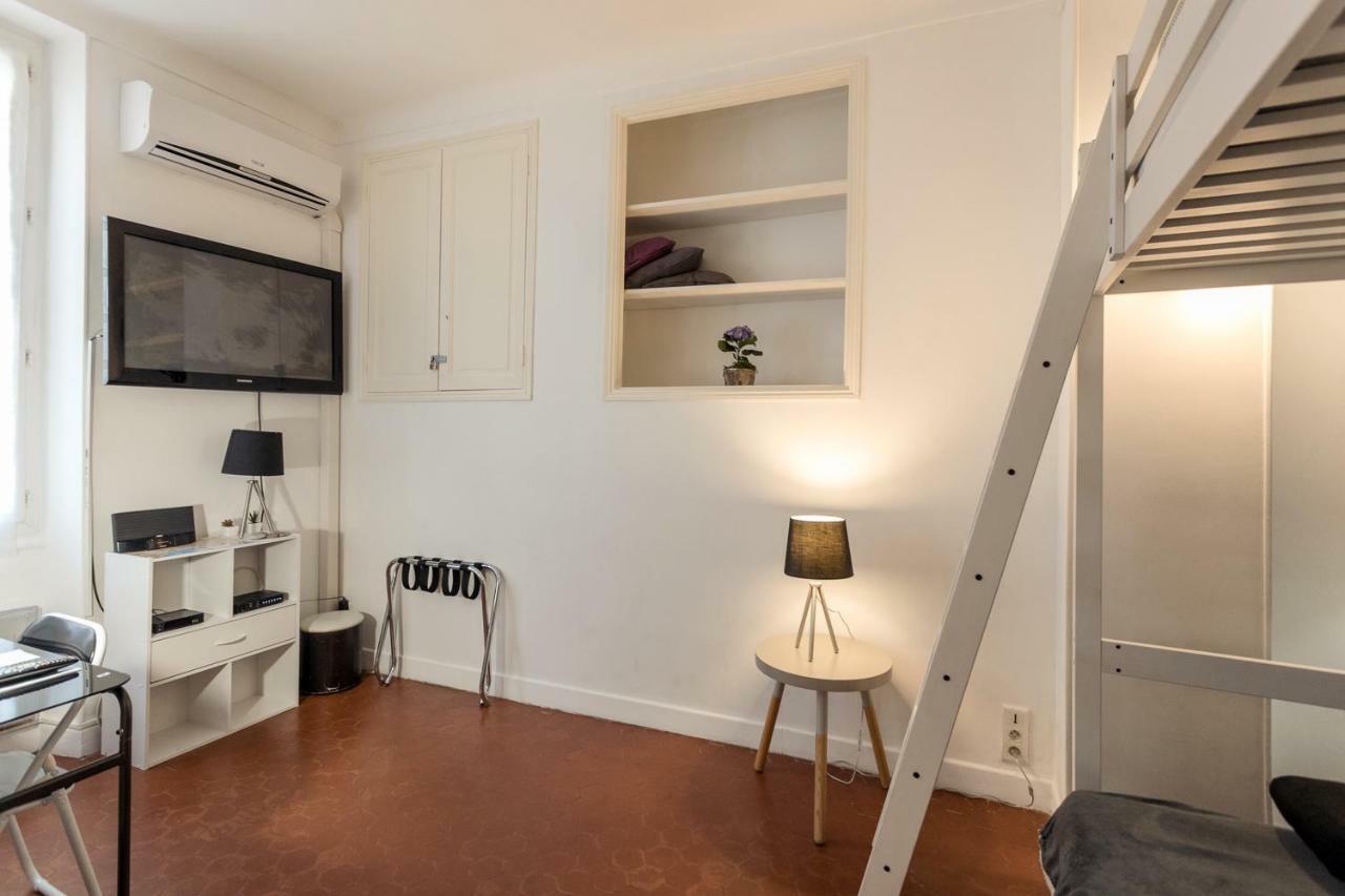 Alma'S Hyper Center Studio Apartment Nice Luaran gambar