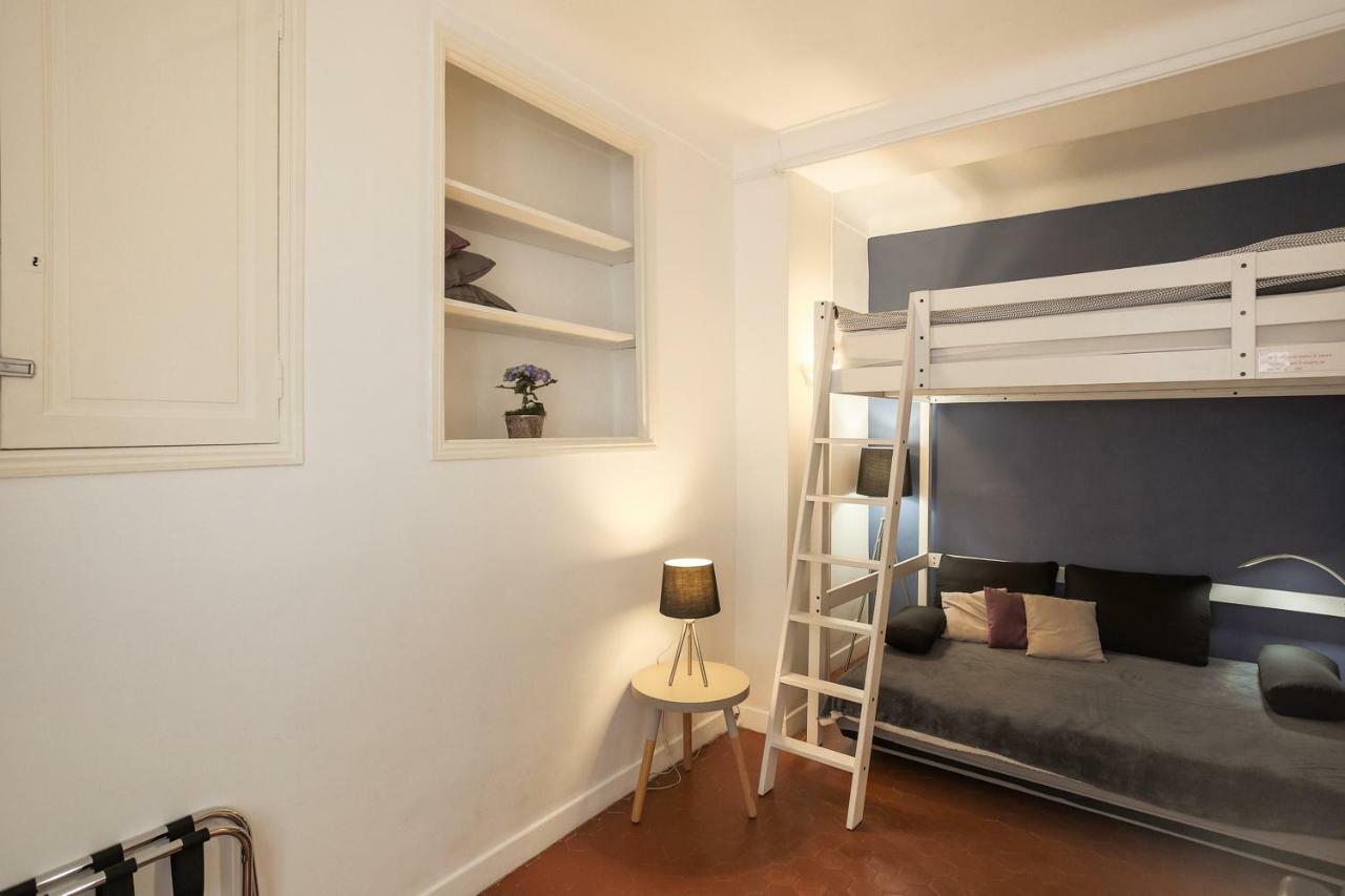 Alma'S Hyper Center Studio Apartment Nice Luaran gambar